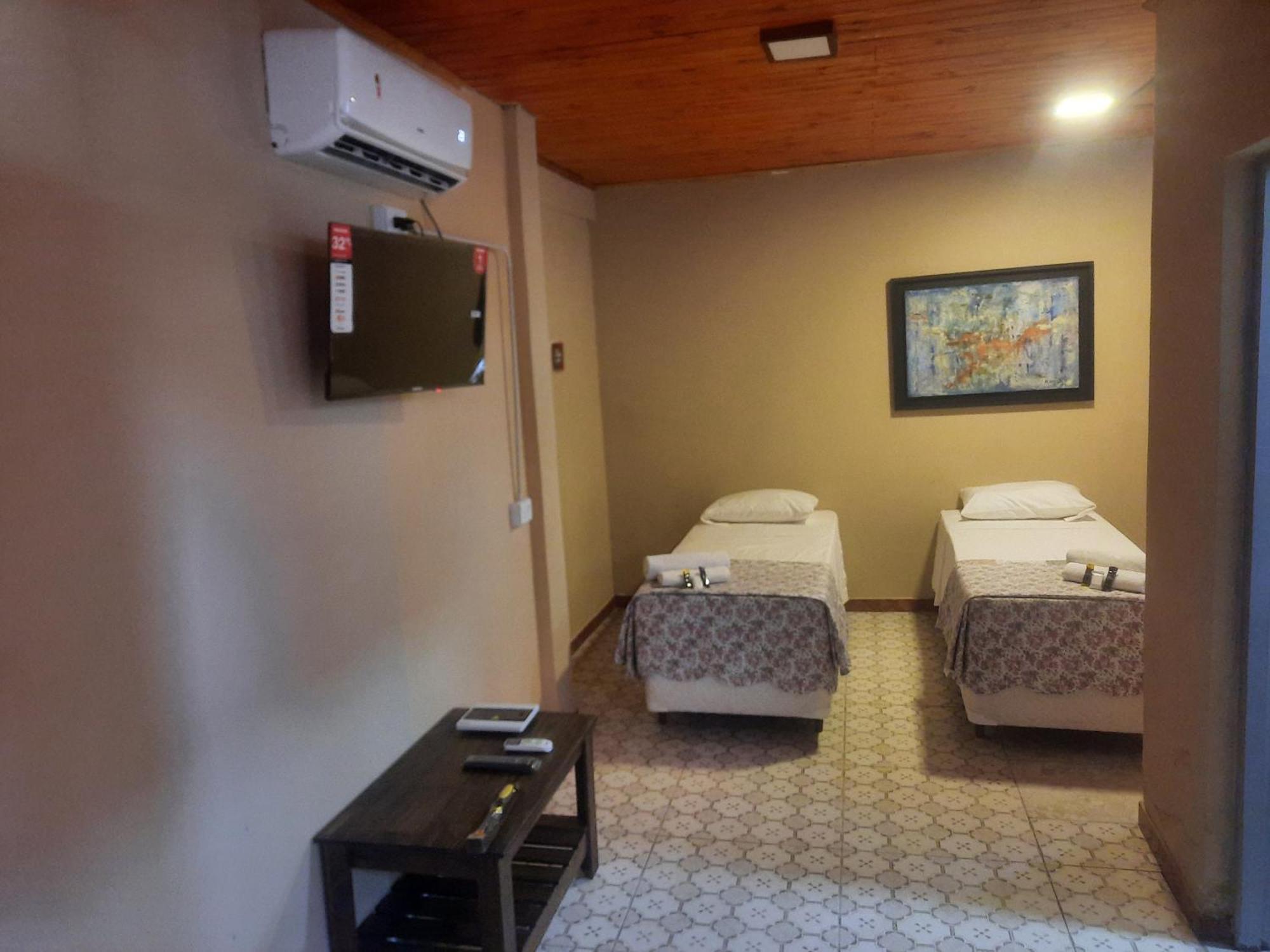 La Posada De Dante Puerto Iguazu Ngoại thất bức ảnh